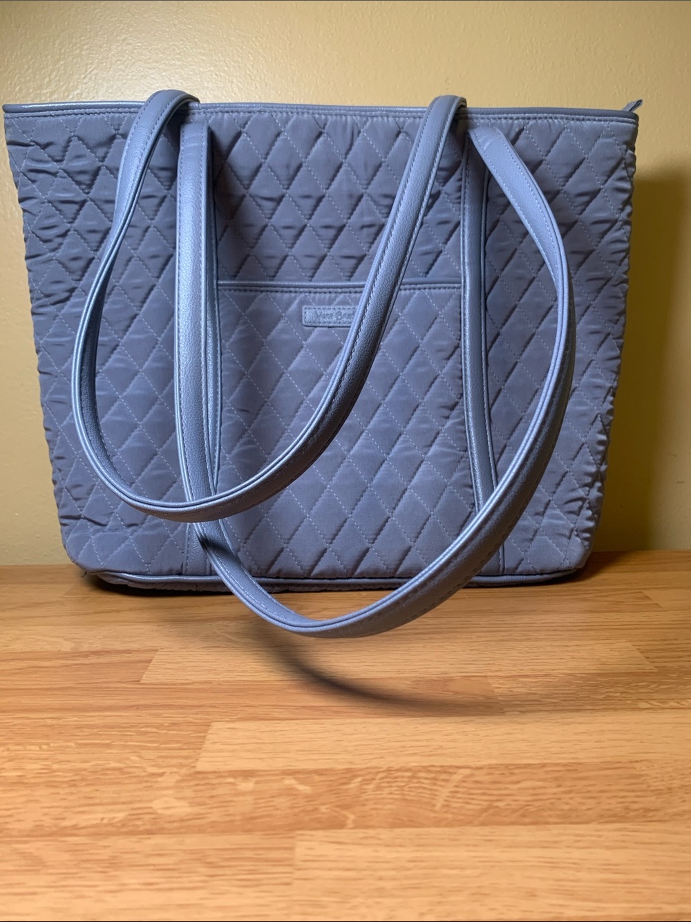 Vera Bradley Quilted Classic Grey Tote Red & Black Interior - Picture 3 of 12